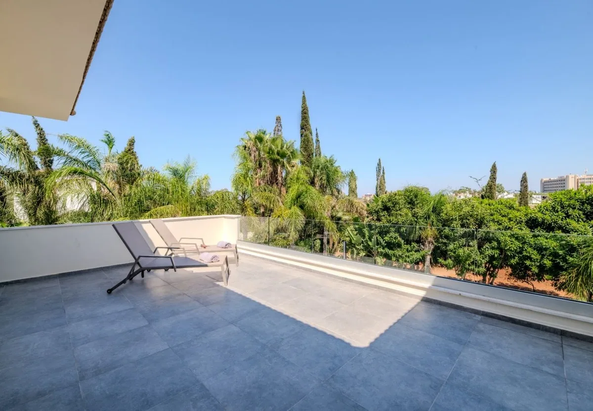 Villa Konnosa