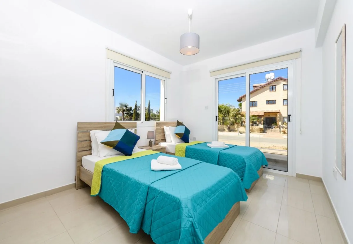 Nissini Villa #8