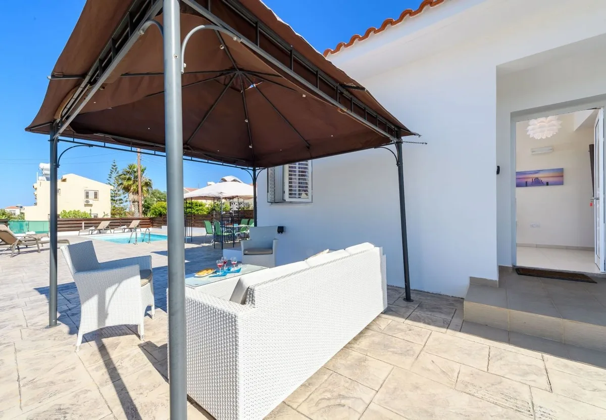 Sunset Villa