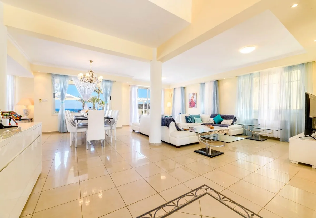 Royal Beachfront Villa