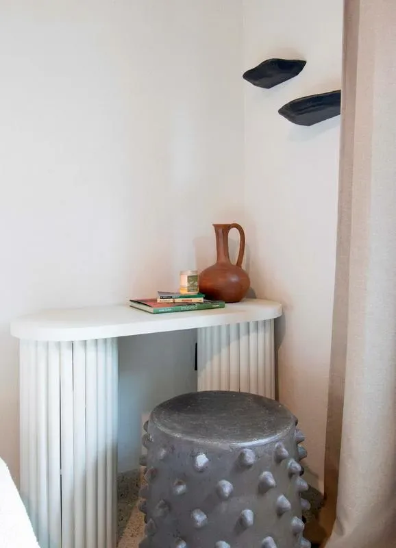 Stylish 6BR with Lovely Terrace