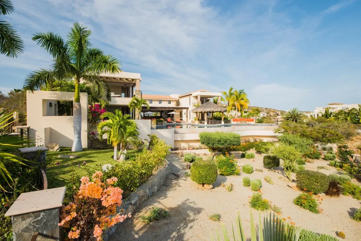 Chic 5BR Villa w/ Sea Views & Great Pool