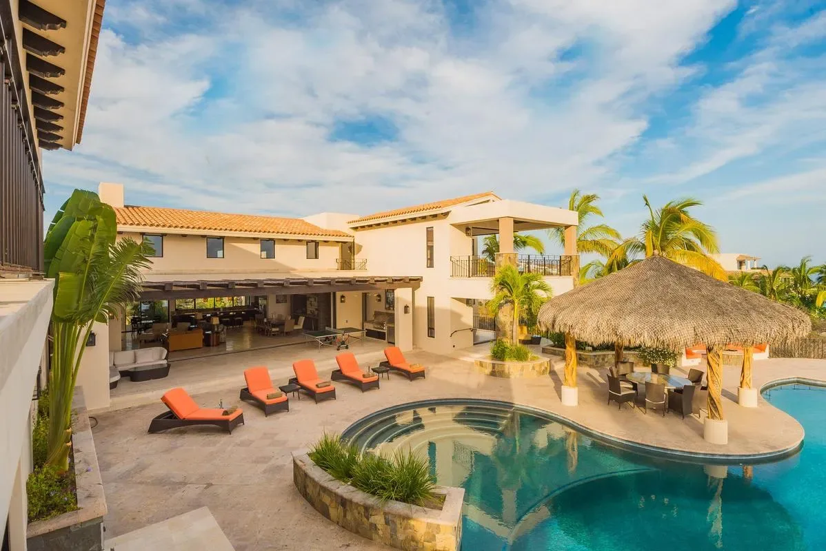 Chic 5BR Villa w/ Sea Views & Great Pool