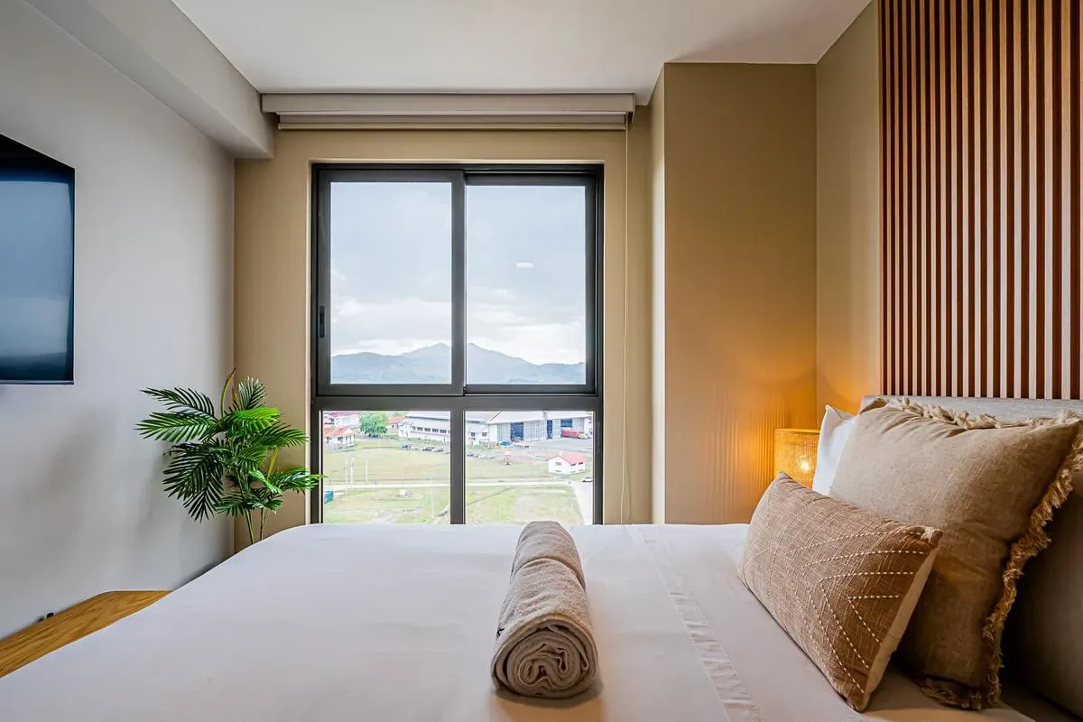 Polished 1BR in Panama Pacifico