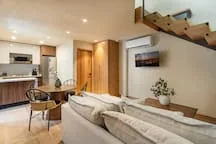Le Cottage Luxury Loft in Centro, Pool & Jacuzzi