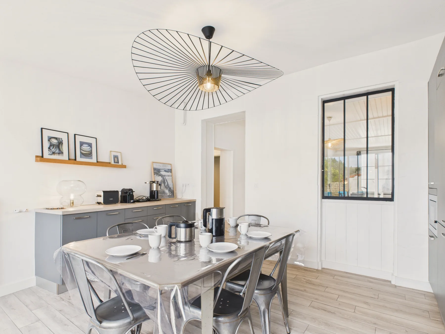 Comfortable house for 6 with terrace