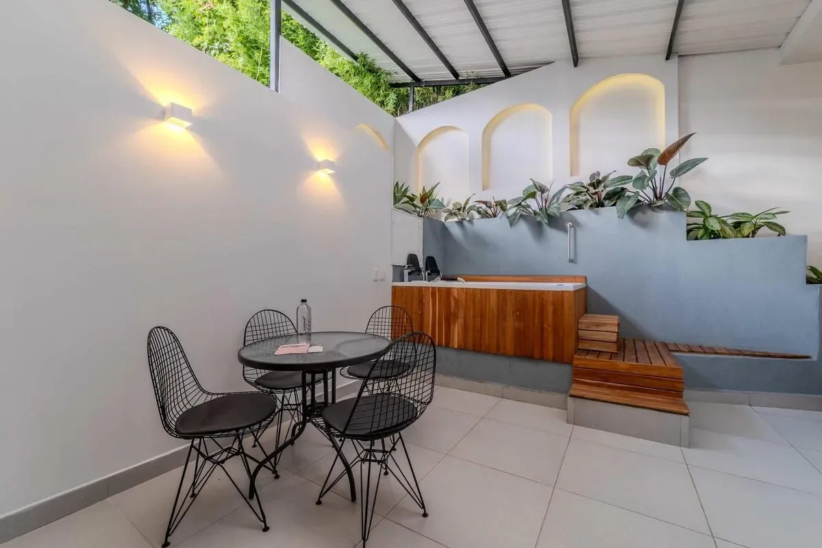 Charming 3BR w/ 3 Jacuzzis in El Poblado