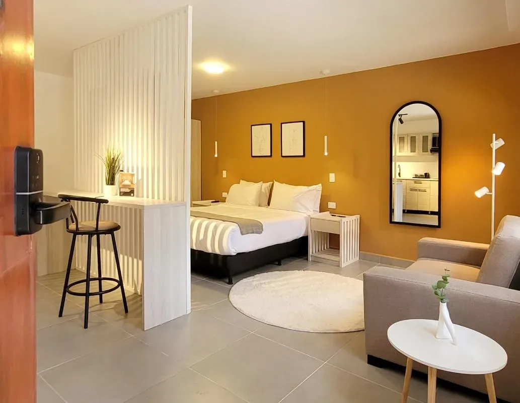 Charming 3BR w/ 3 Jacuzzis in El Poblado
