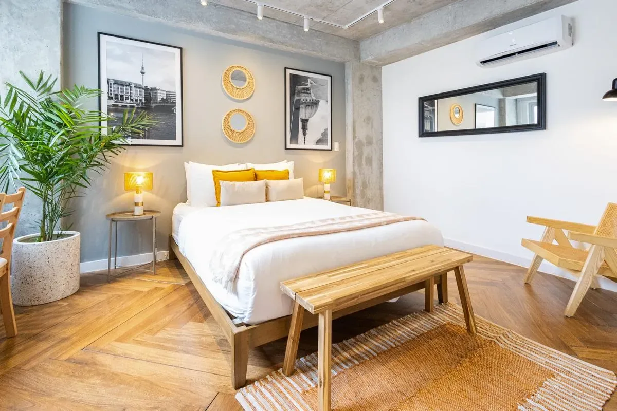 Premium 2BR in Plaza Herrera