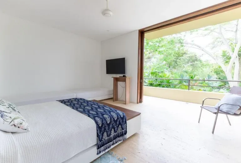 Classy 4BR Villa w/ Pool at Mesa de Yeguas