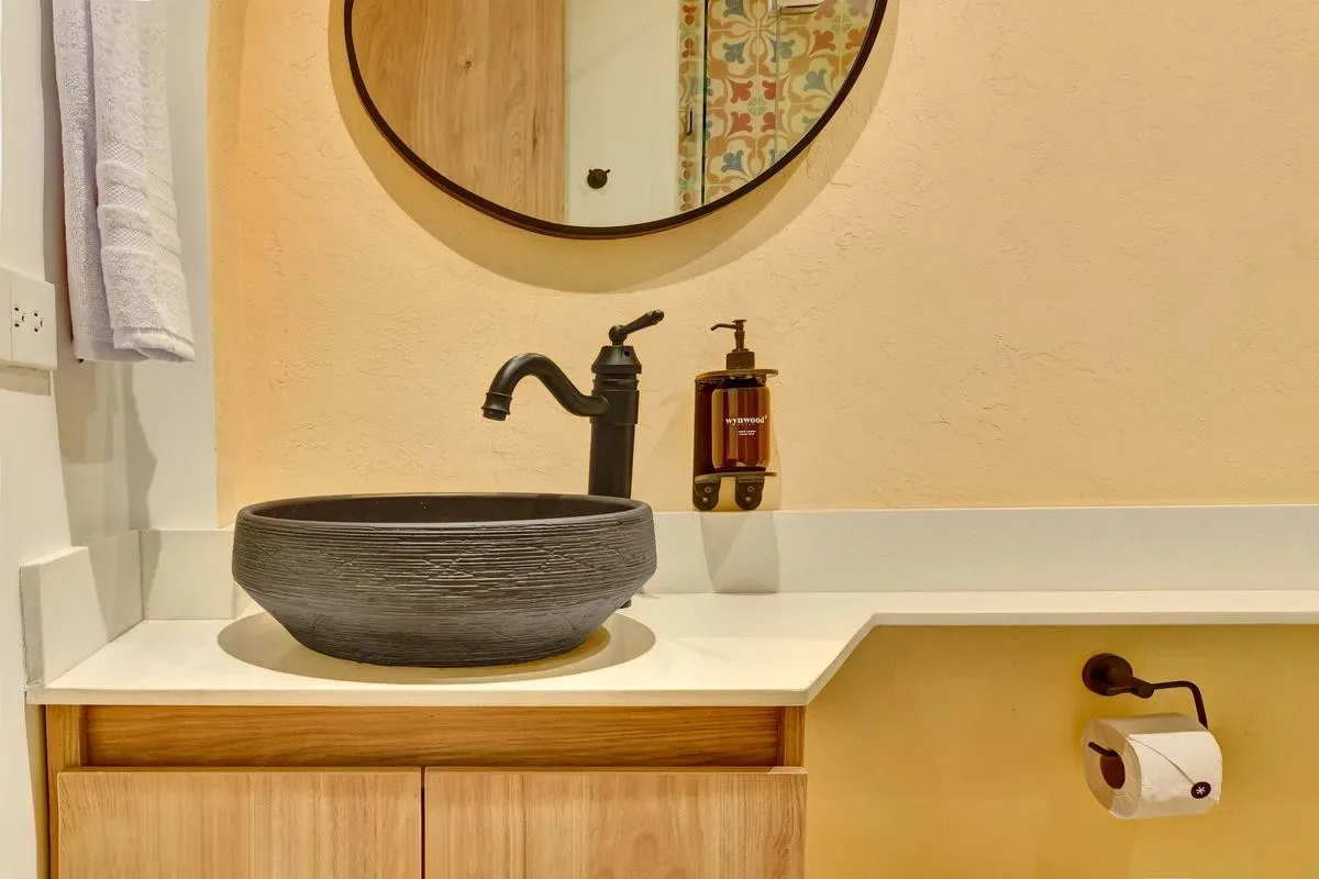 Intimate 2BR in Zona T