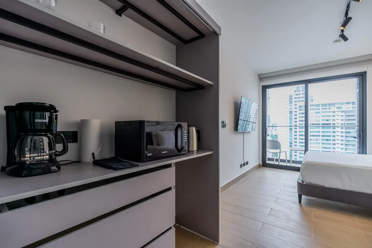 Elegant 2BR in San Francisco w/ Balcony
