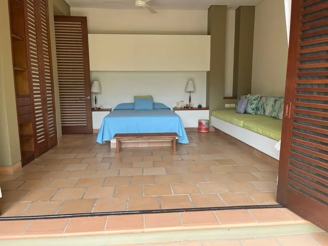 Astonishing 5BR House w/ pool in Anapoima