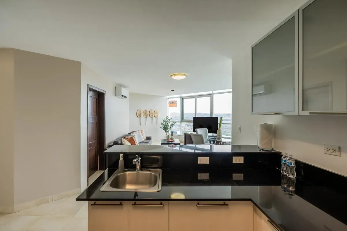 Upscale 2BR in Costa del Este w/ Balcony