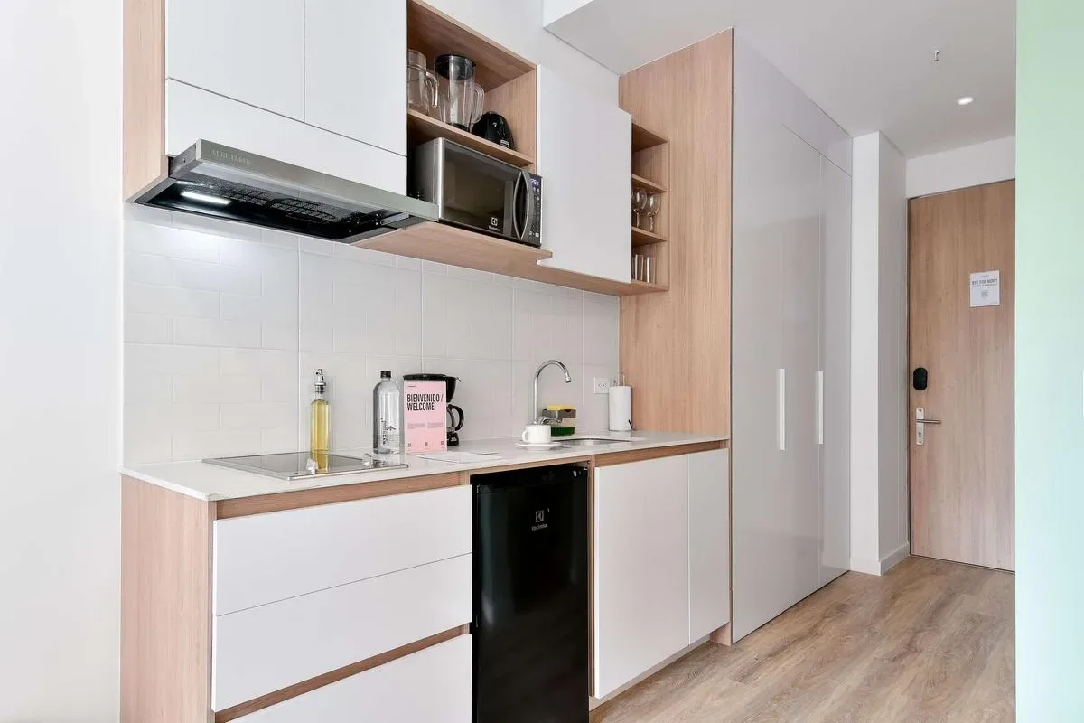 Radiant Loft in Chapinero w/ Balcony