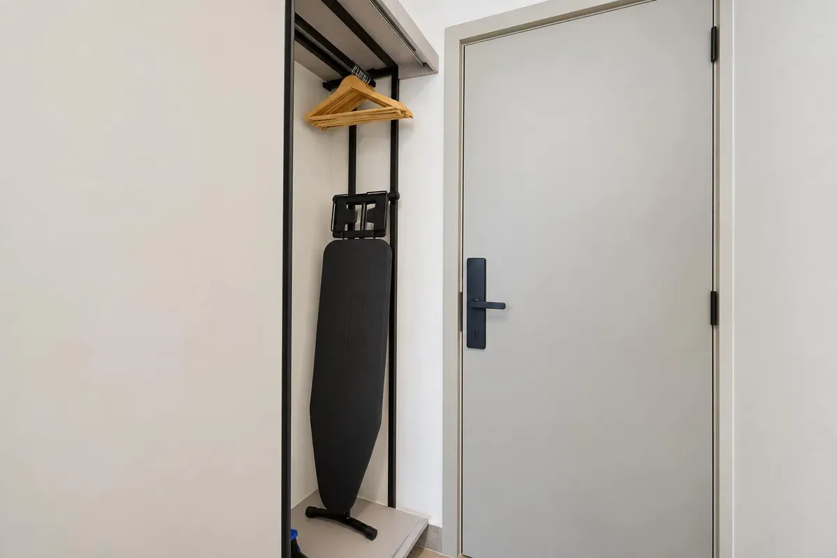 Refined 2BR w/ Balcony in San Francisco