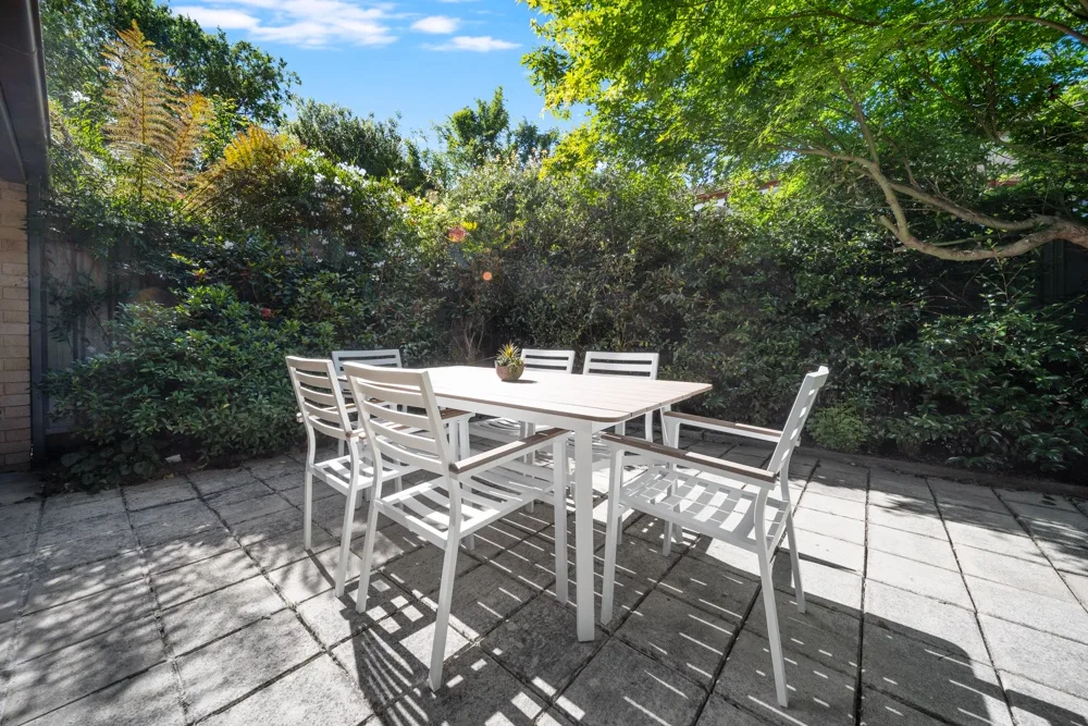 Gorgeous 2-Bed Townhouse with Patio, BBQ & Parking