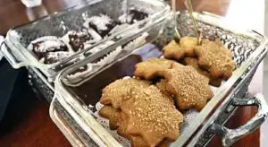 Representative hotel space: Breaded fried food is displayed in glass serving trays.