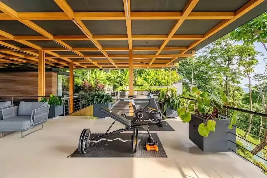 Spectacular 4BR Villa in Costa Rica