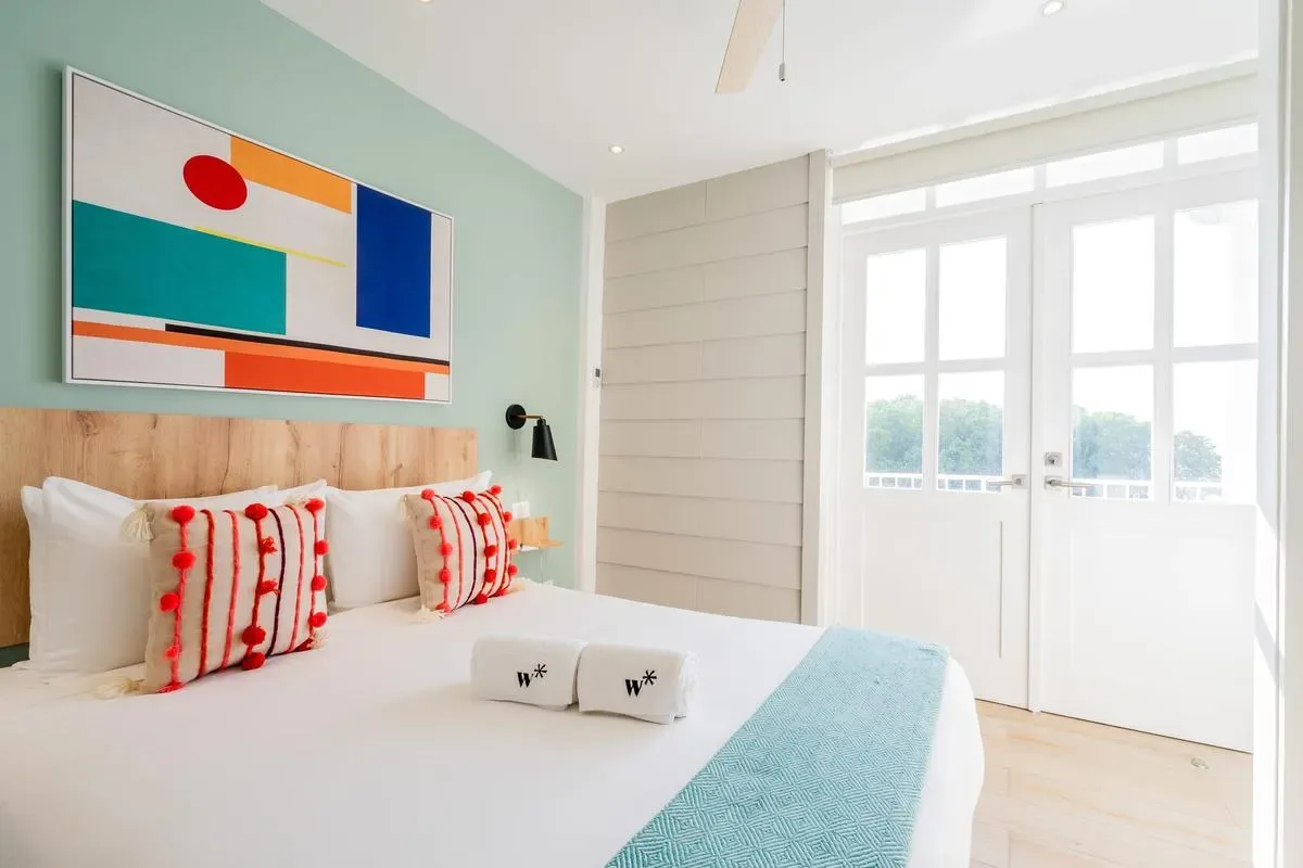 Classy 1BR in Casco Antiguo w/ Balcony