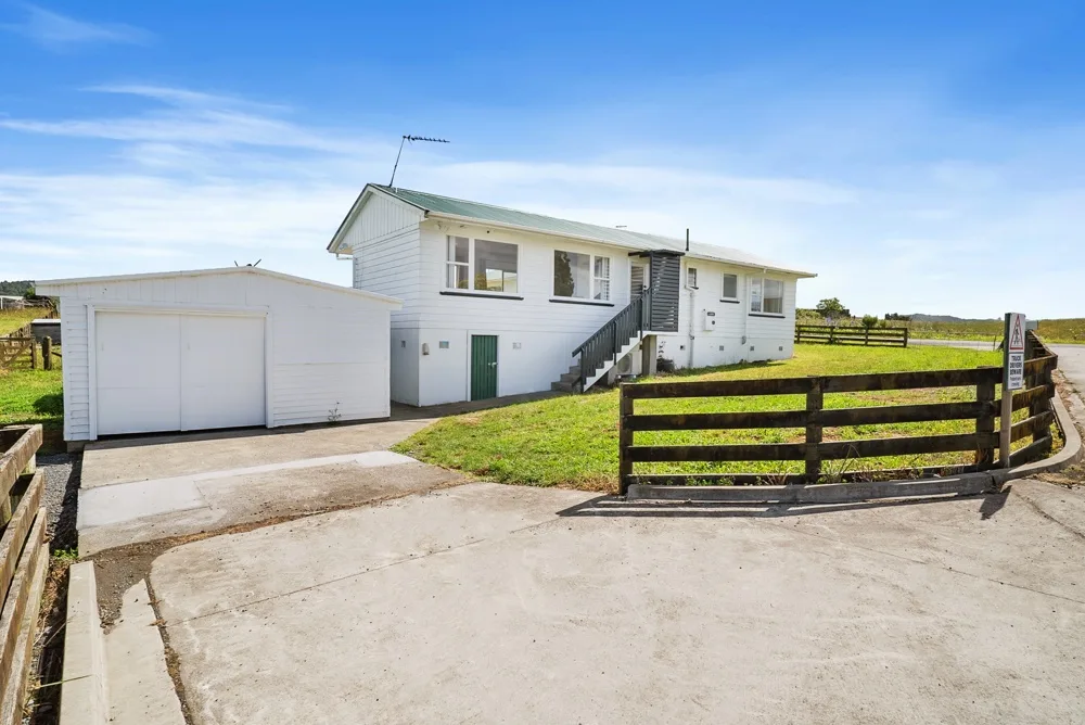 Maramarua Views - 3-Bed Escape with Scenic Deck