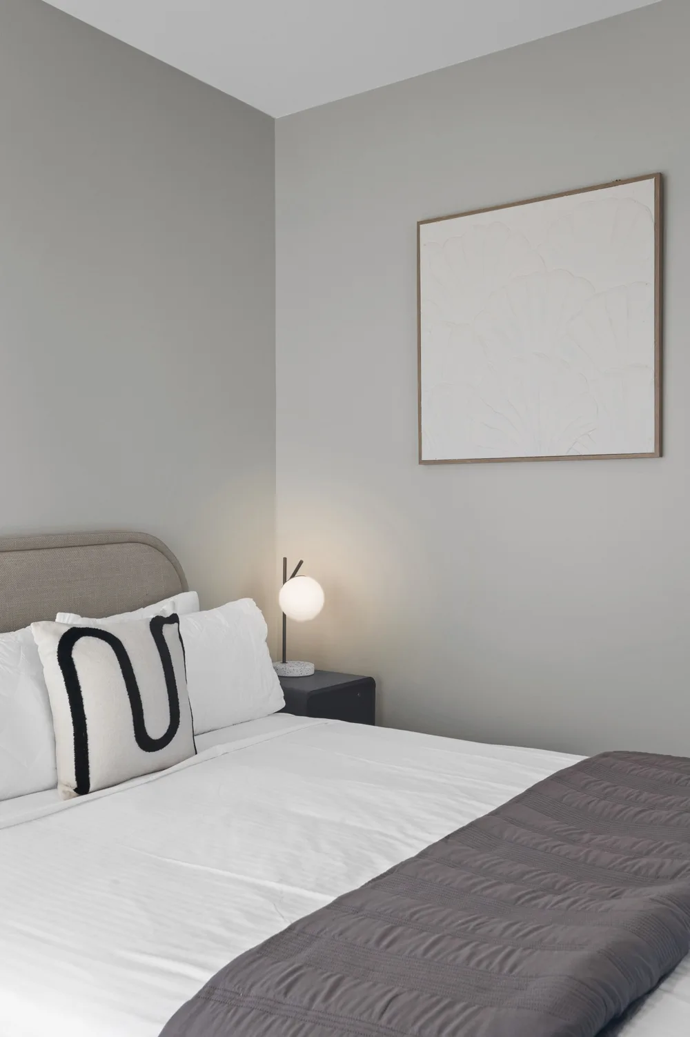 Skyline 3-Bed Apartment Near South Melbourne