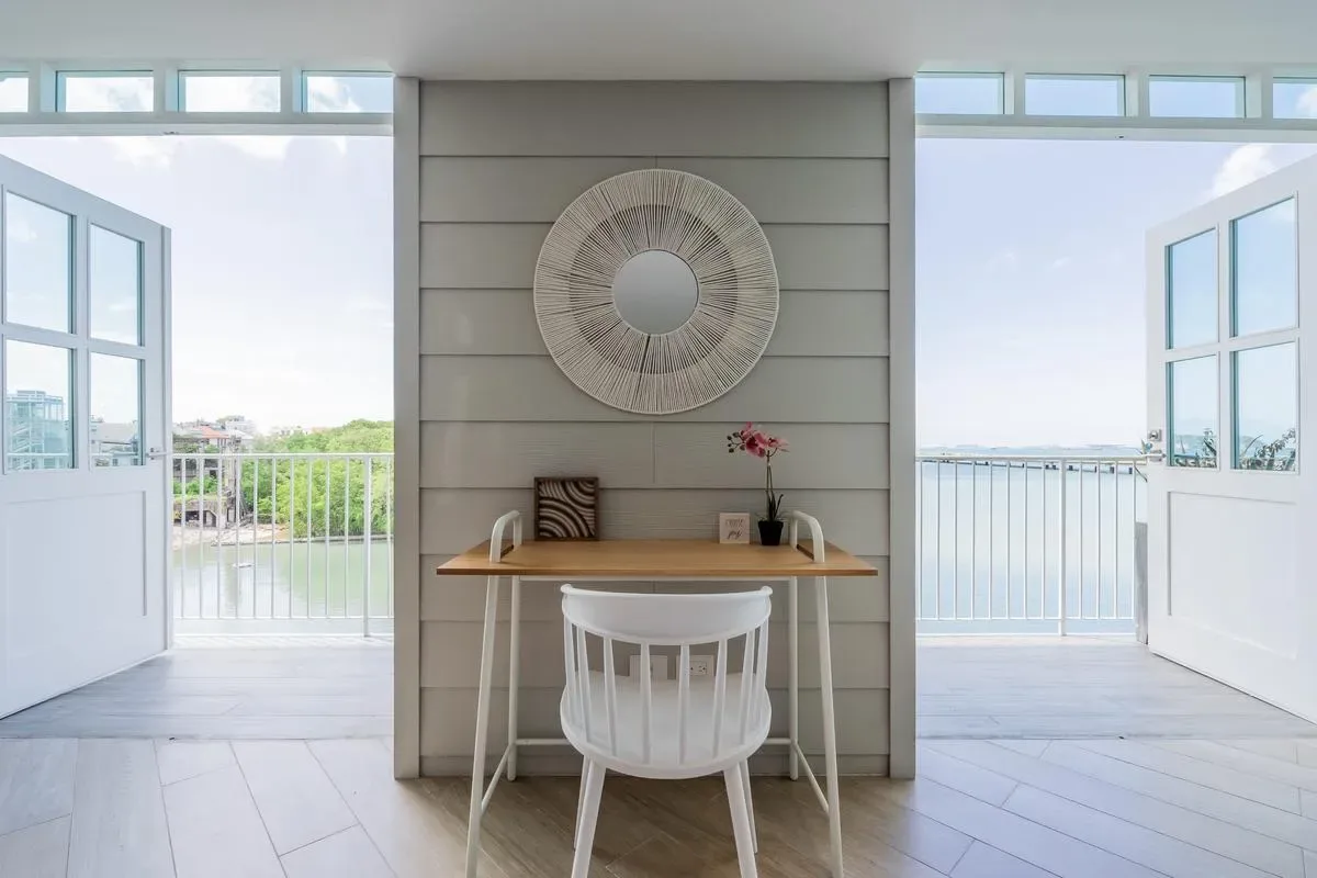 Upscale 2BR in Casco Antiguo w/ View