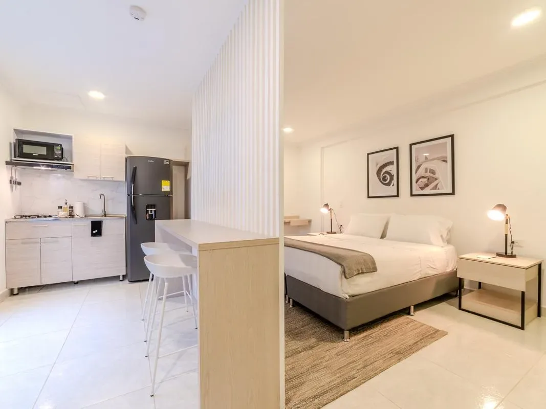 Deluxe Loft in El Poblado w/ Private Jacuzzi