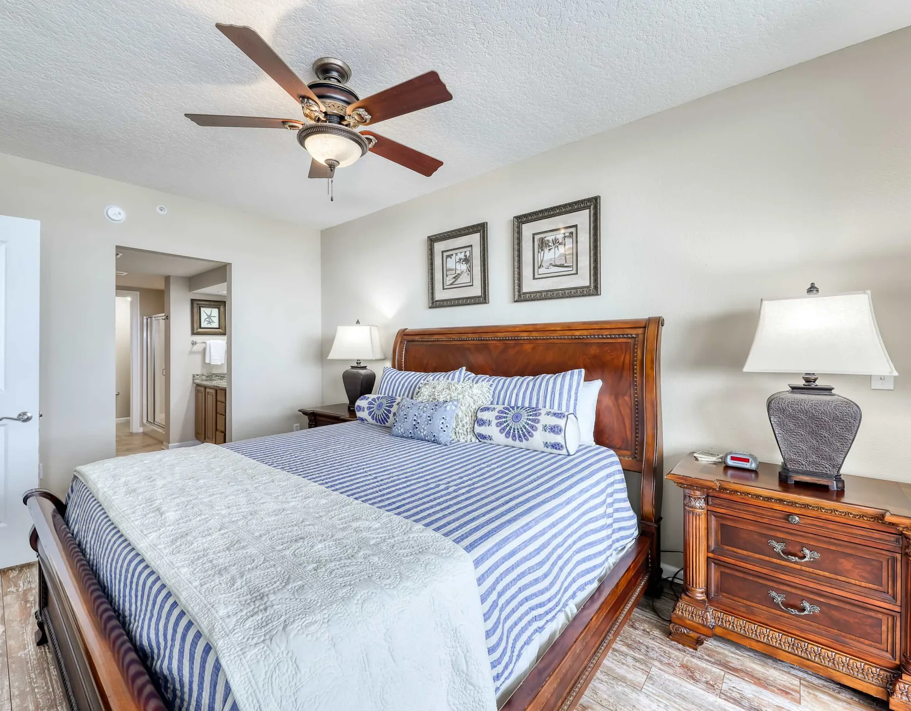 The Colonnades 303
