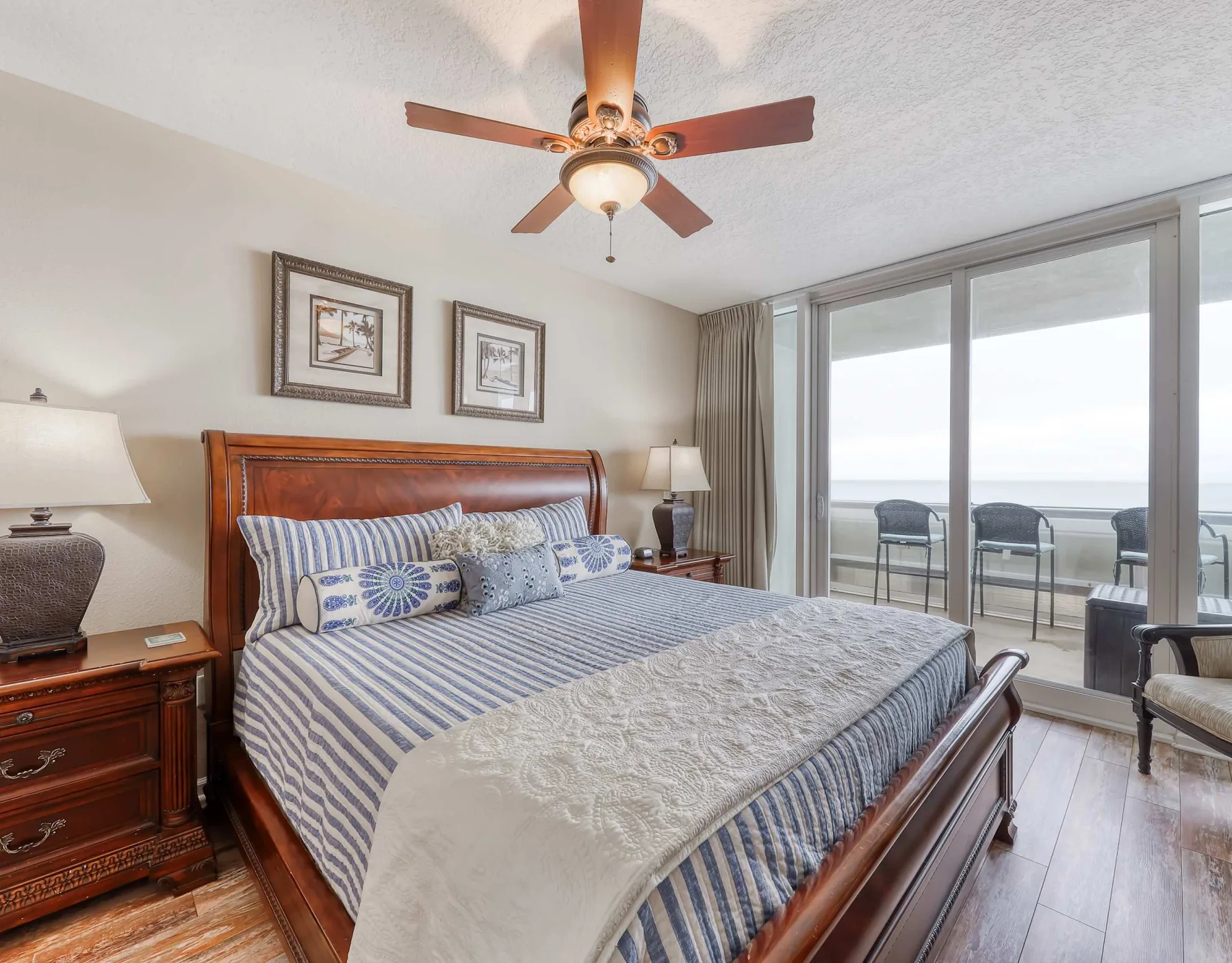 The Colonnades 303