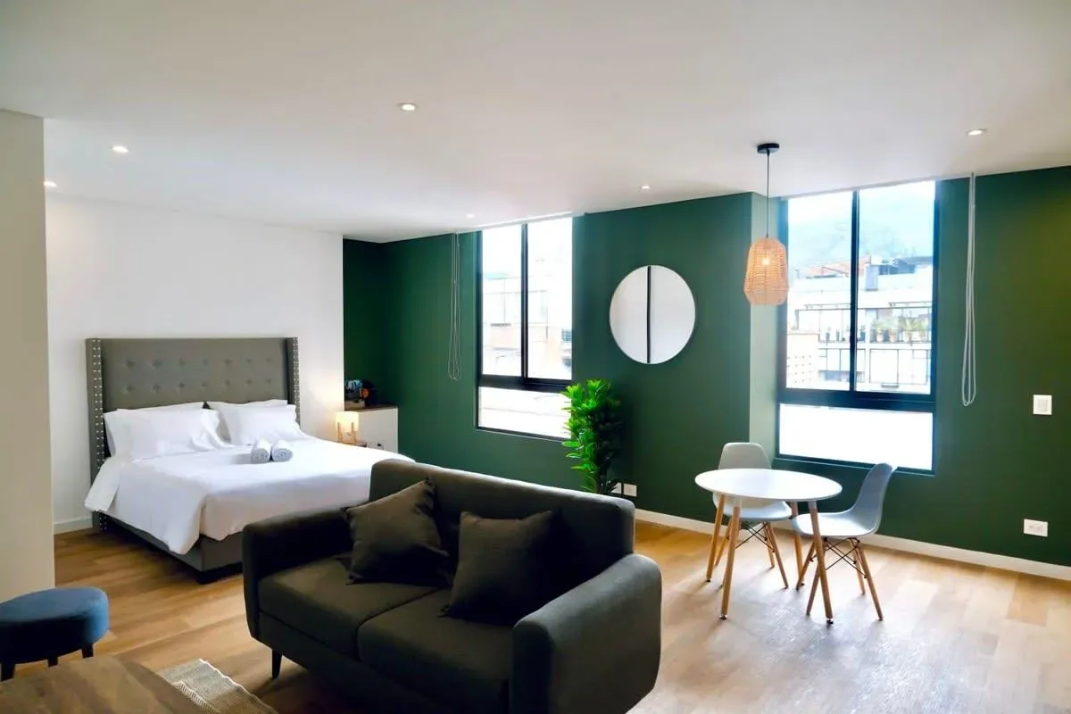Sunlit Loft in Parque Virrey