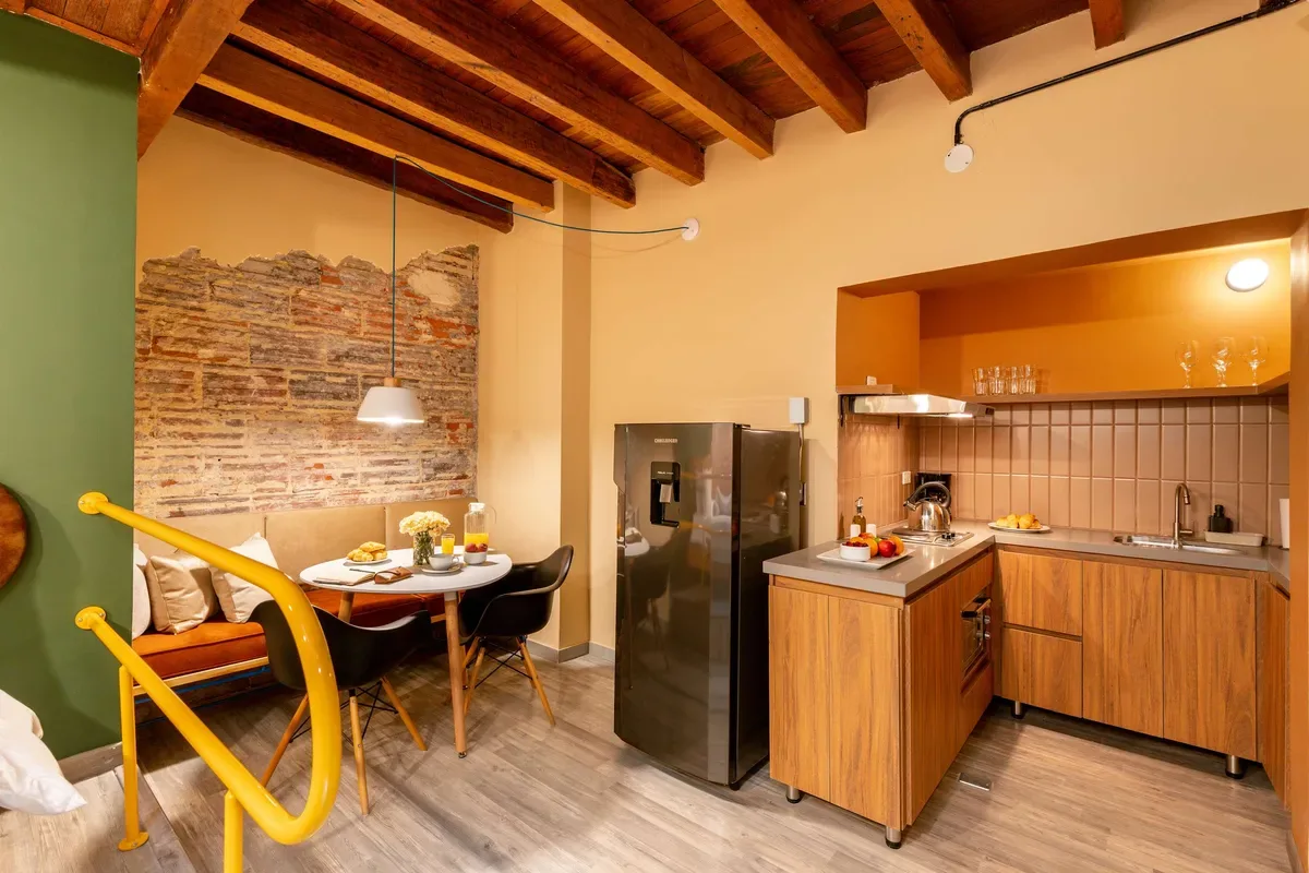 Compact 2BR in La Candelaria
