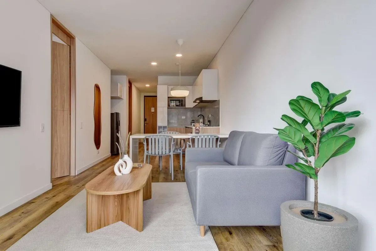 Amazing 2BR in Zona G w/ Balcony