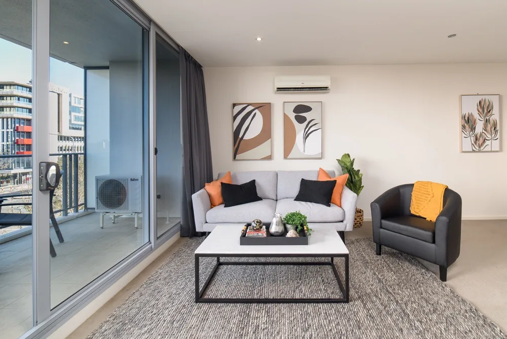 Central Apartment with Parking, BBQ and Indoor Pool