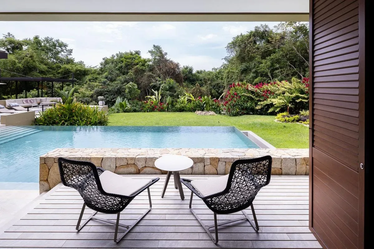 Mind-Blowing 4BR Villa w/ Pool at Mesa de Yeguas