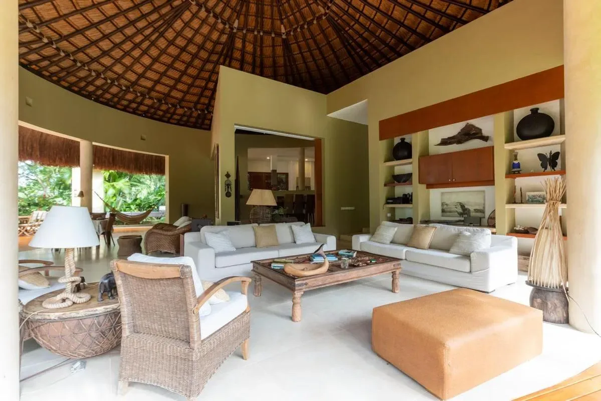 Charming 5BR Villa at Mesa de Yeguas