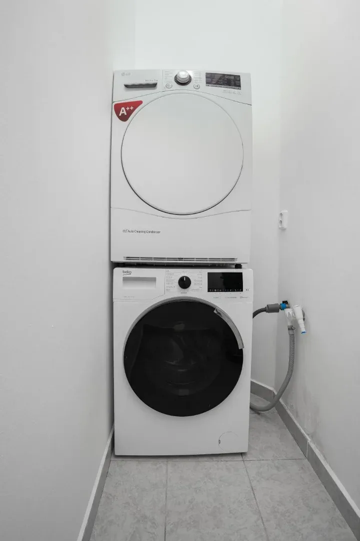 Národní 20 B
