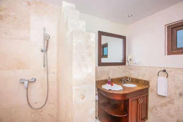 Bliss 922- Pristine Bay 104