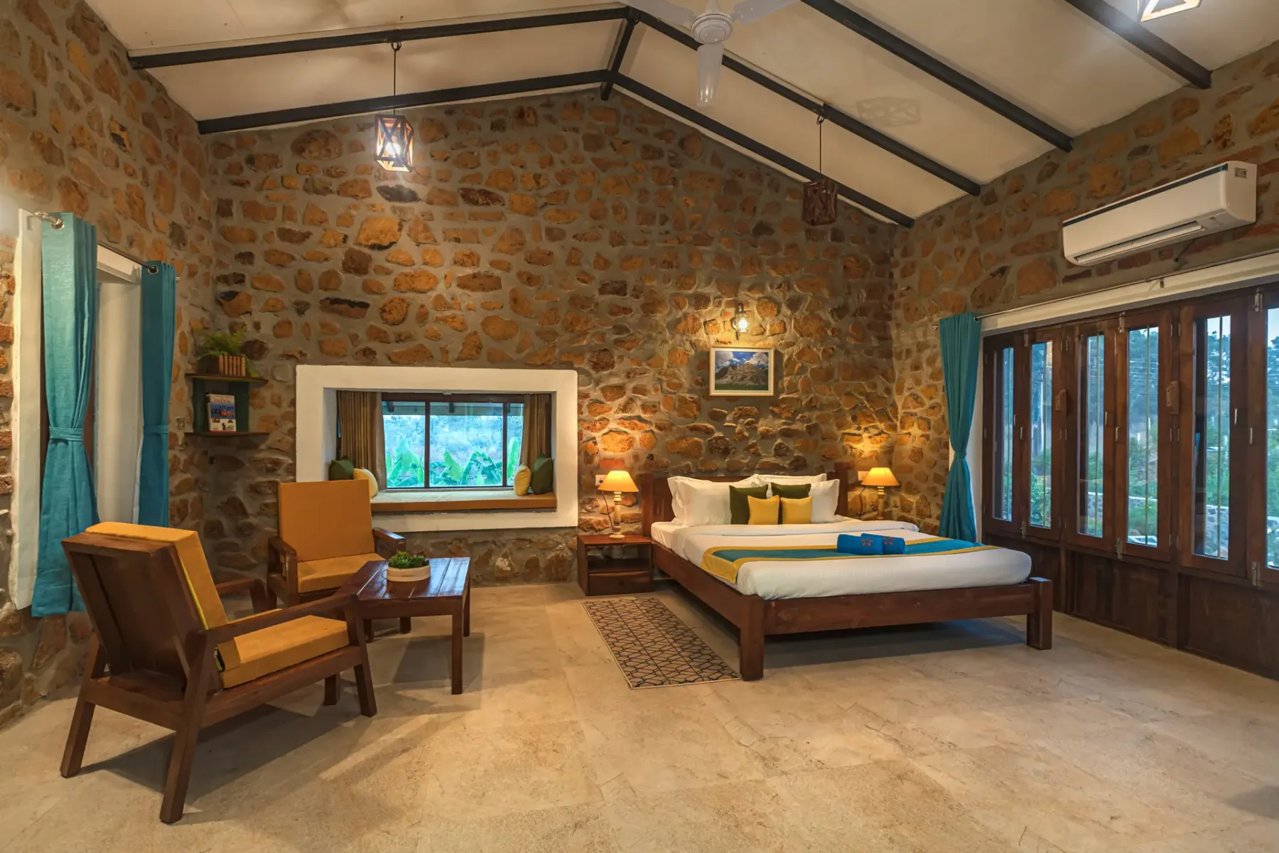 Lake House Vineyard Estate (8 Bedroom)