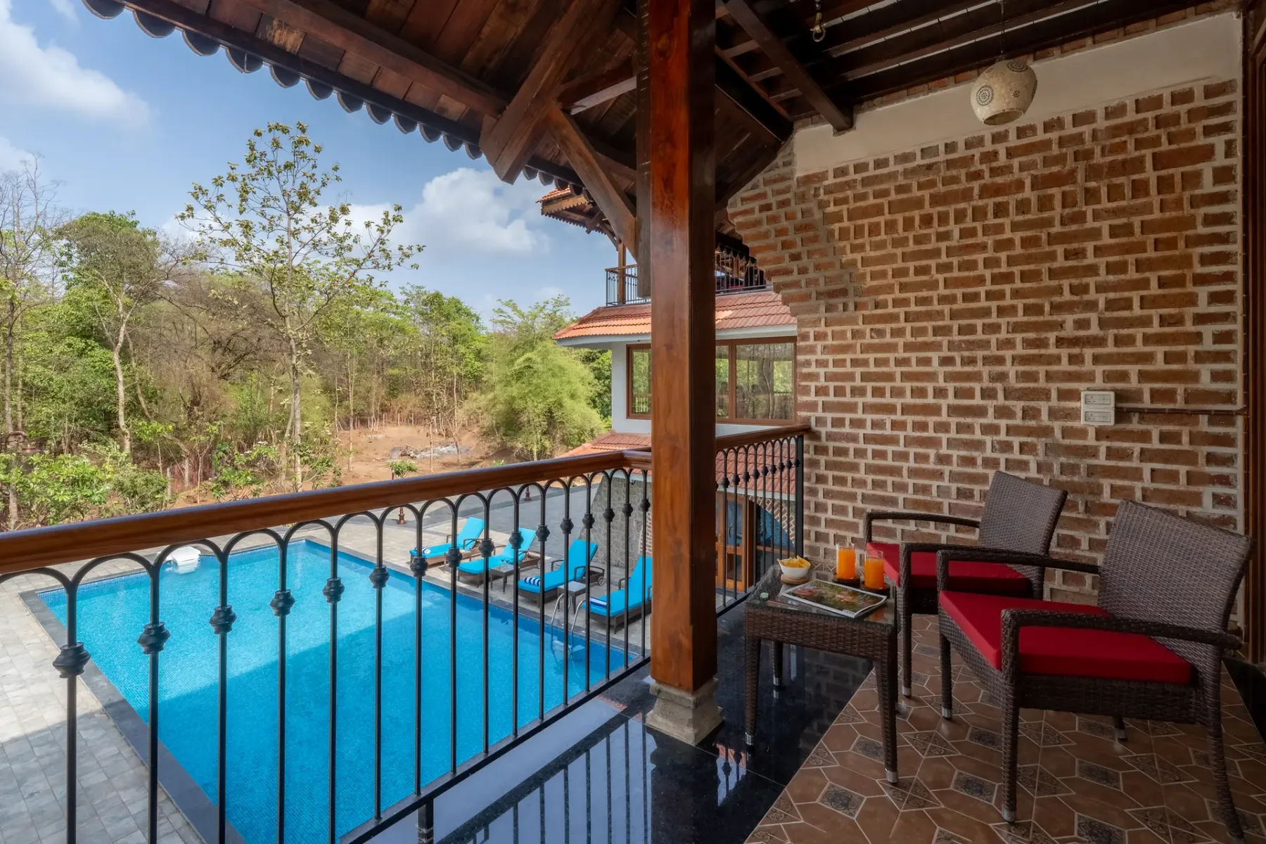 Vedika Estate