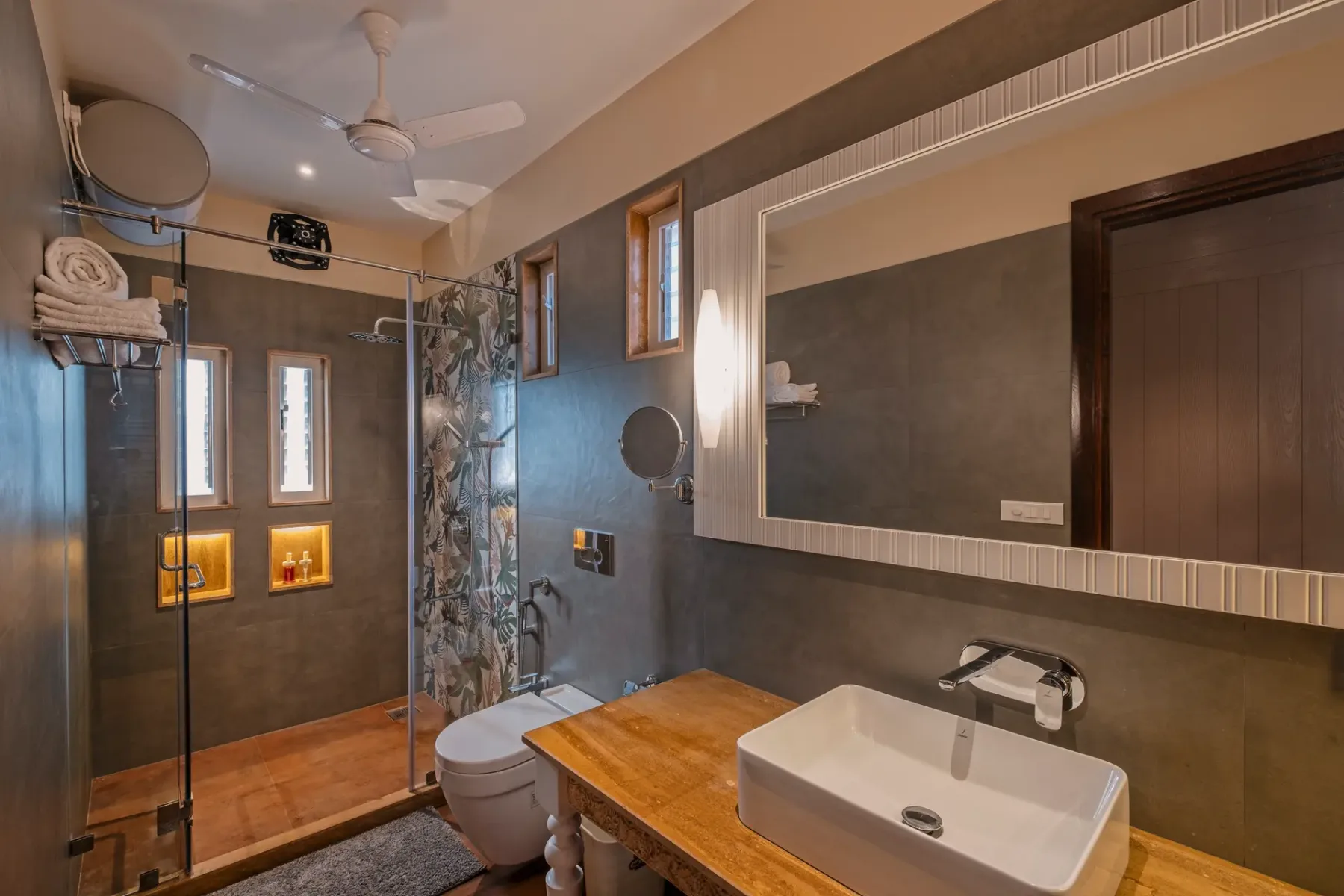 Tudor San Ann, Candolim