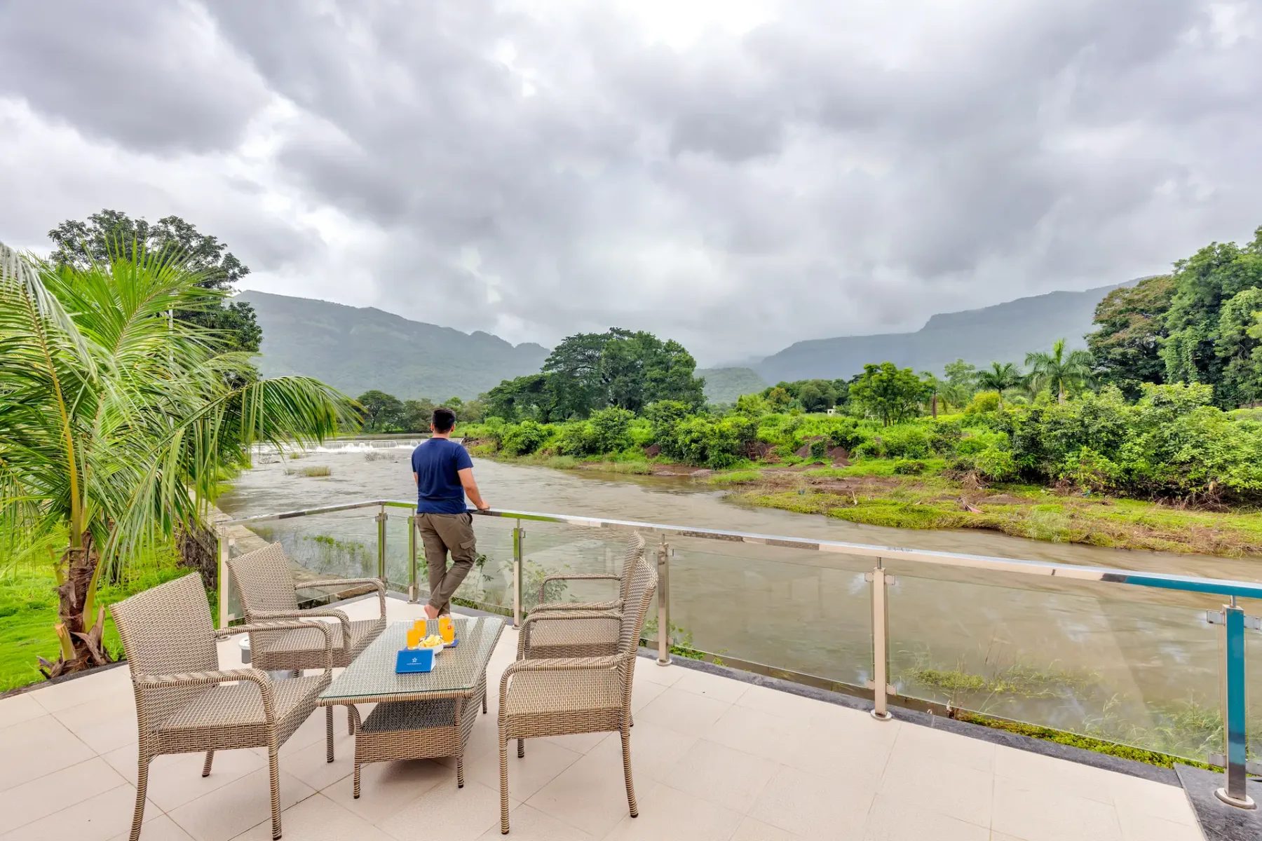 Riverdeck Vista