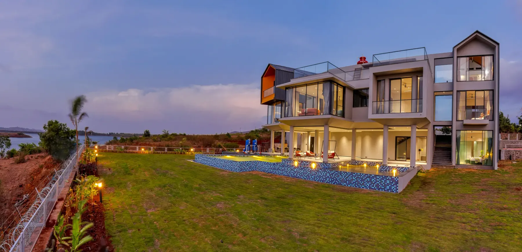 Serivaas The Lakeview Estate