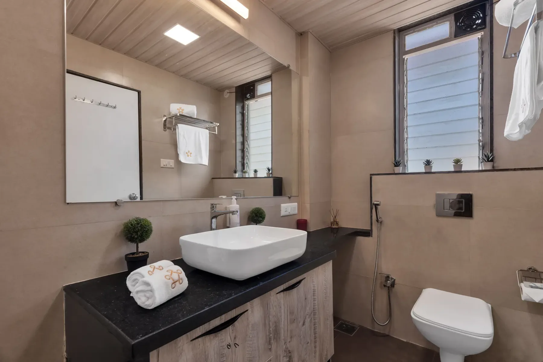 Deckhouse 47
