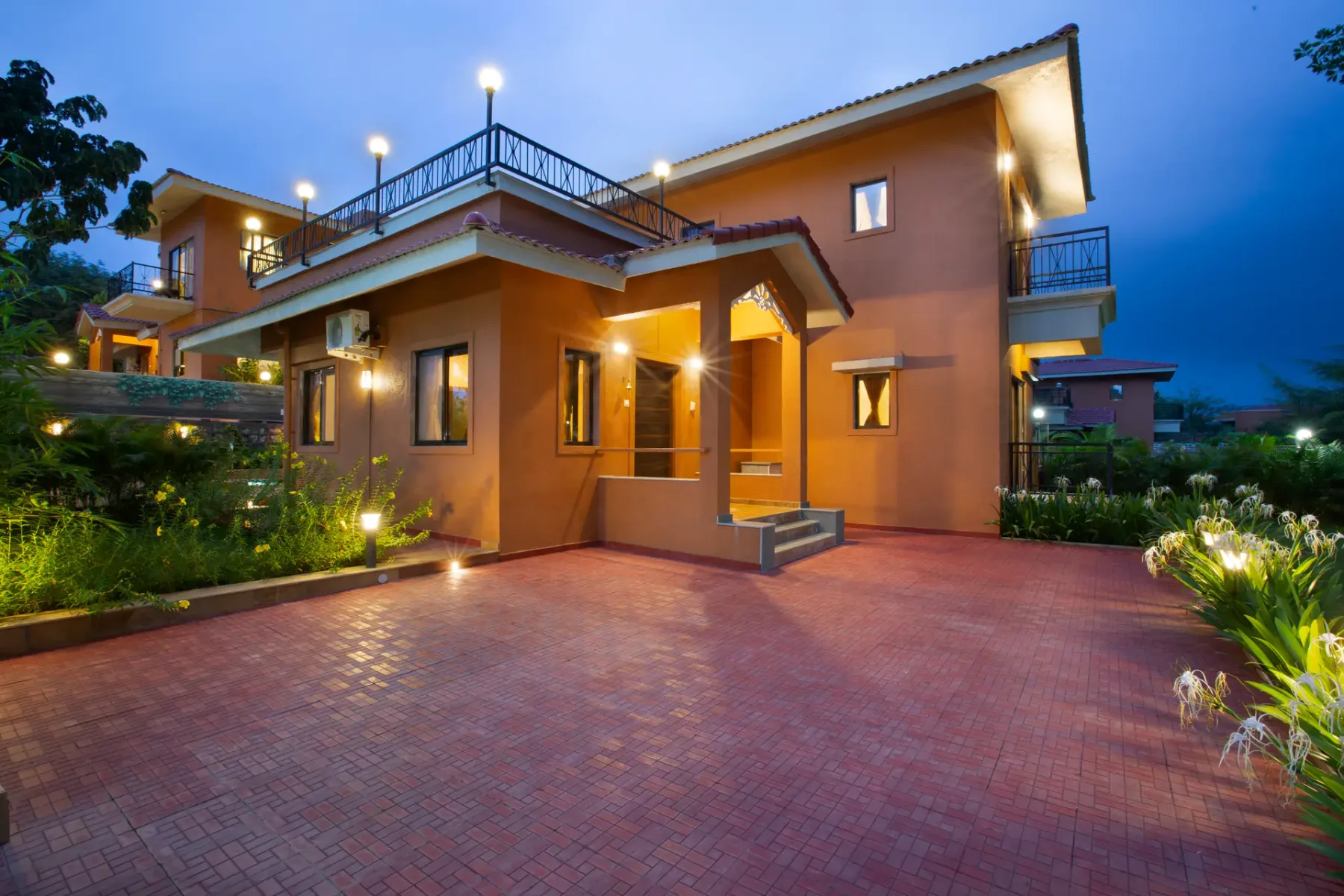 Dhyana Nithyam Ekaant (8 Bedroom Entire Stay)