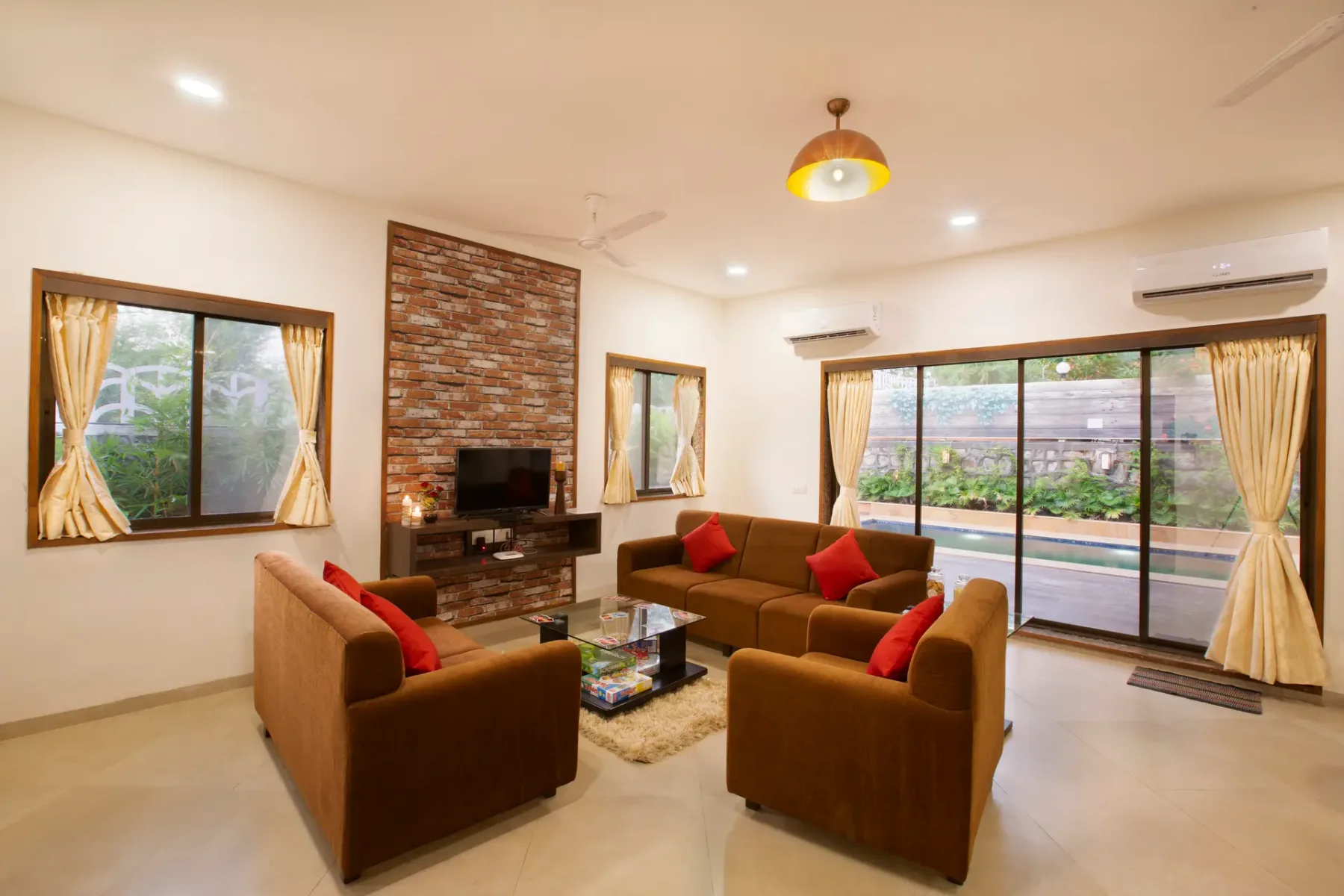 Dhyana Nithyam Ekaant (8 Bedroom Entire Stay)