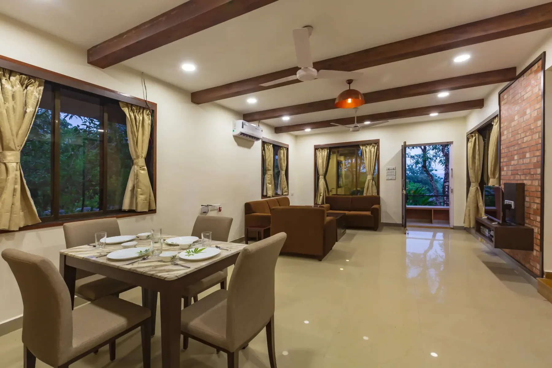 Dhyana Nithyam Ekaant (8 Bedroom Entire Stay)