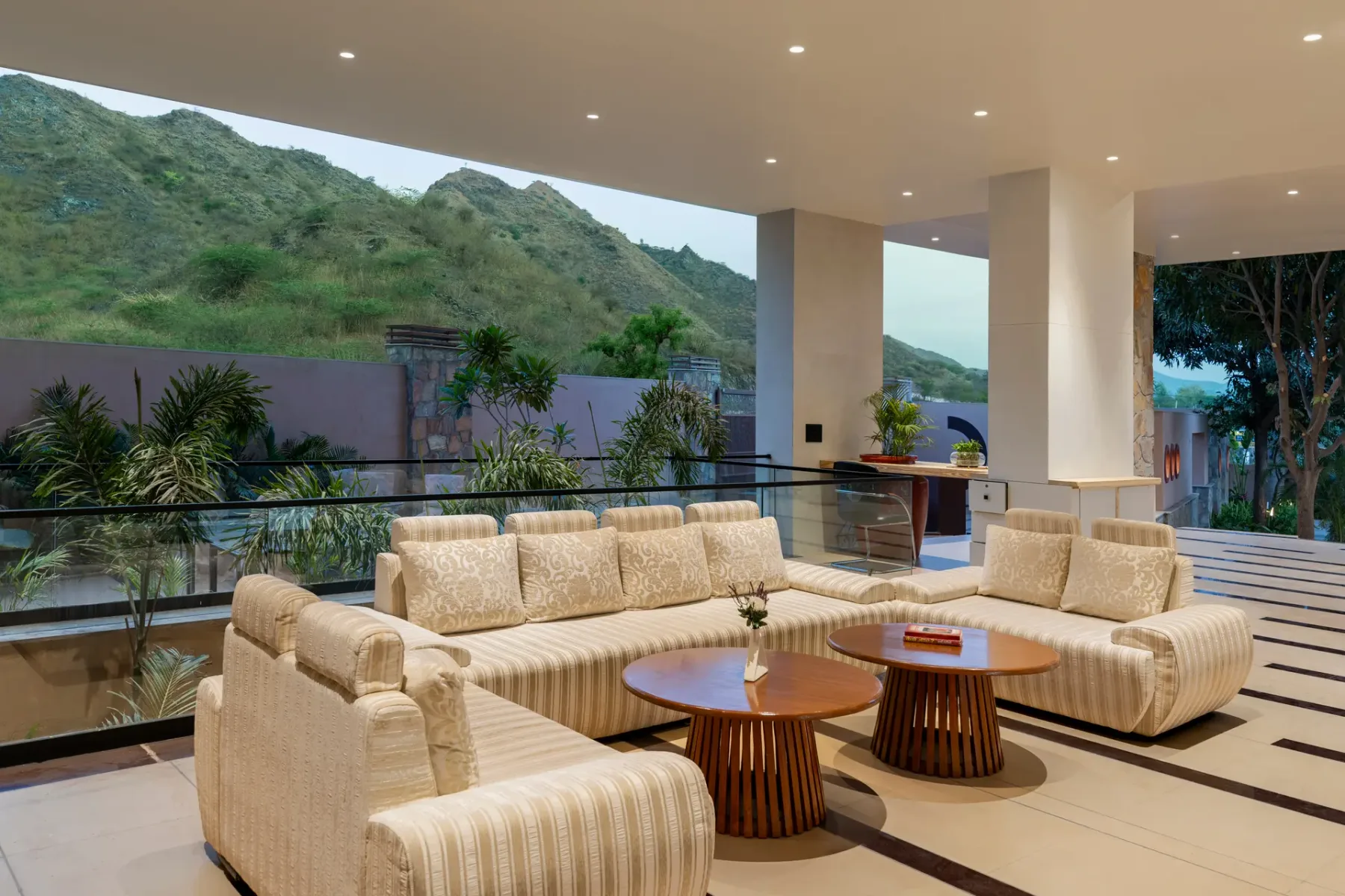 Solitaire Villa