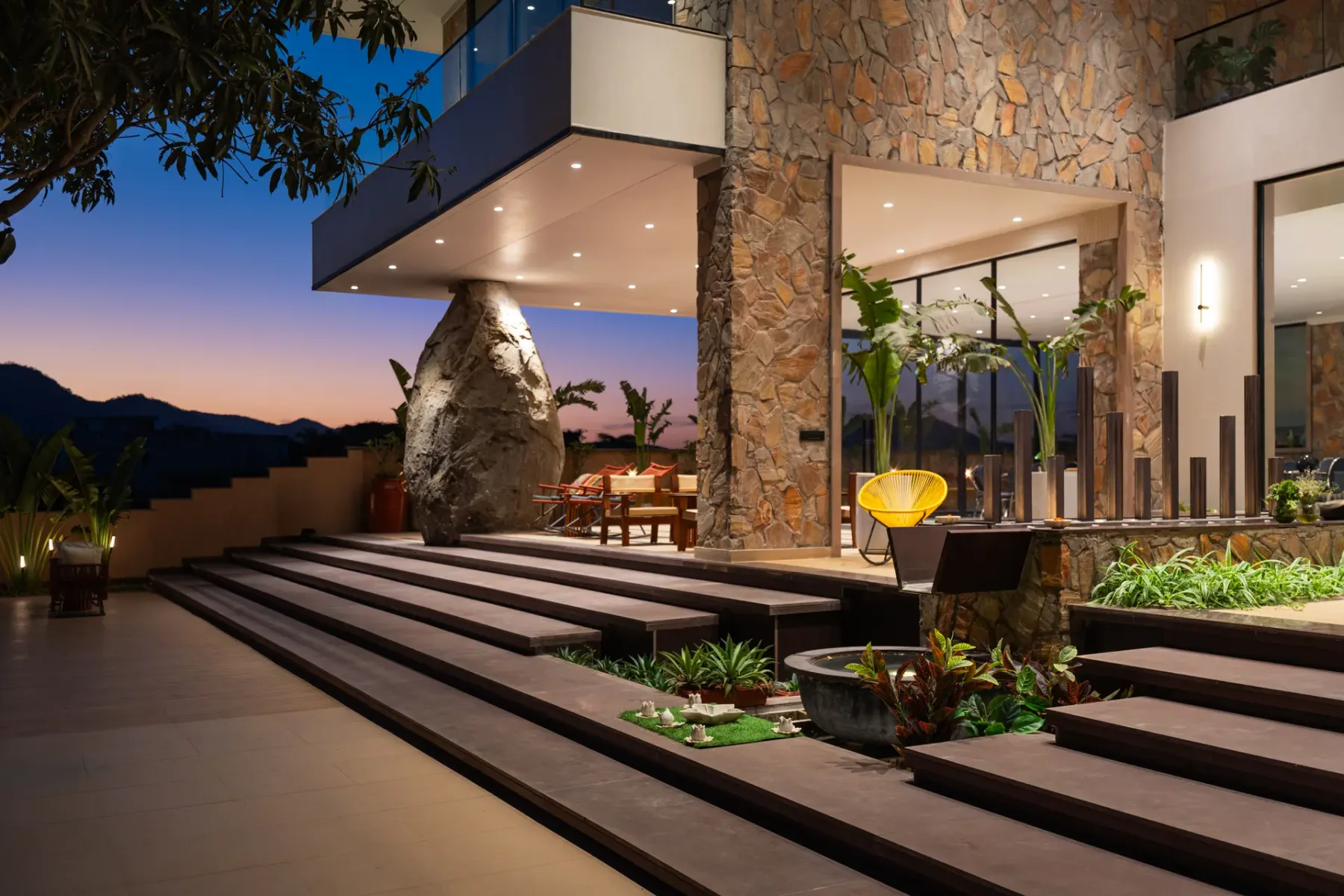 Solitaire Villa