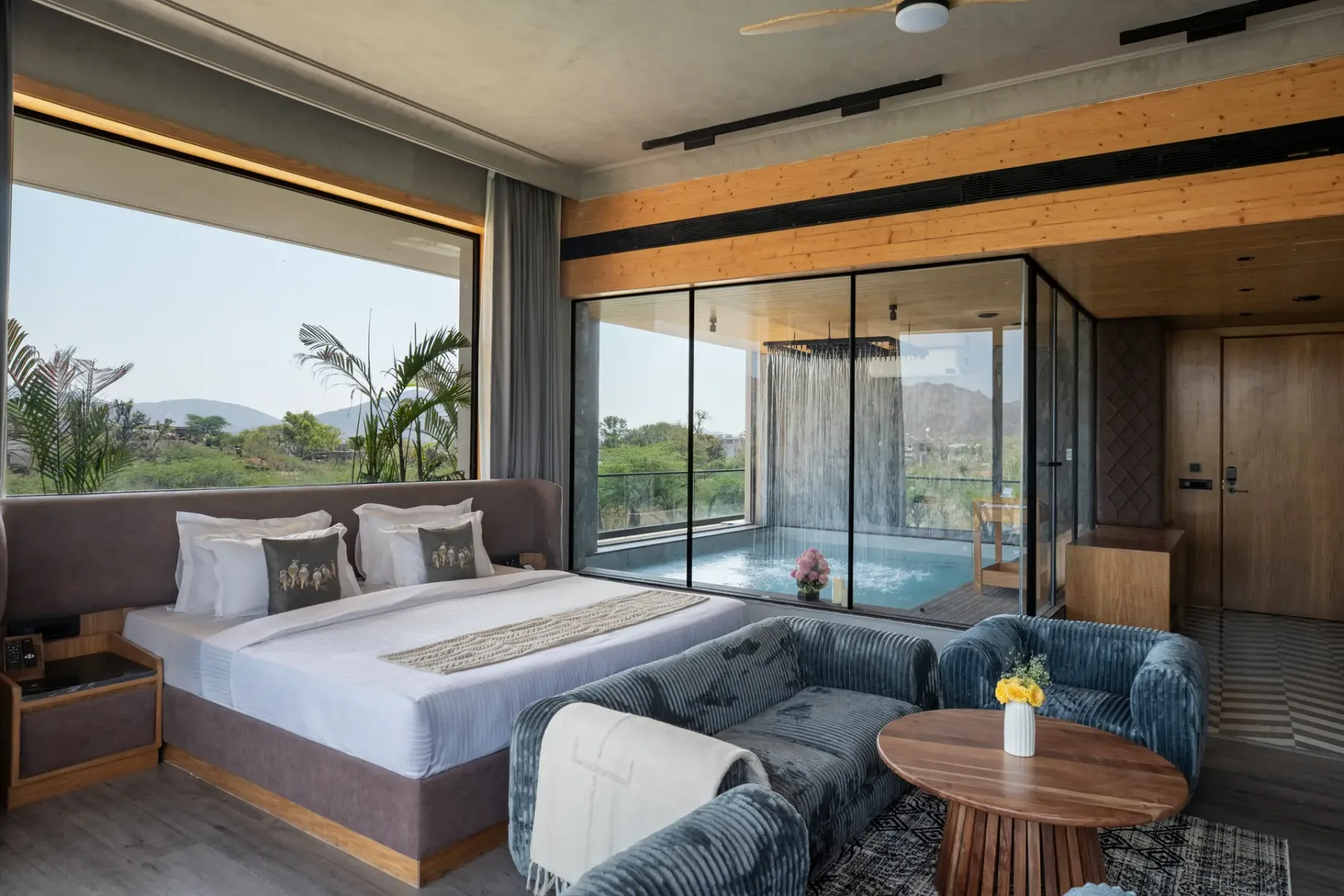 Solitaire Villa
